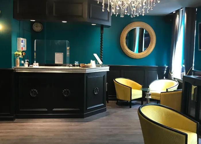 Szálloda De Montmartre 3*