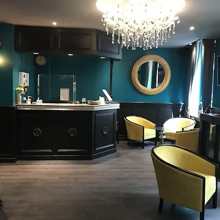 Hotel De Montmartre 3*
