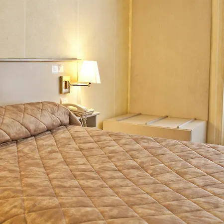 De Montmartre 3*