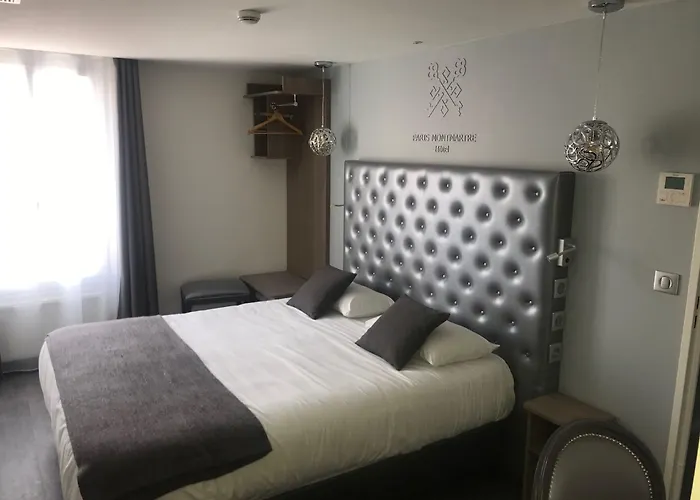 Hotel De Montmartre 3*