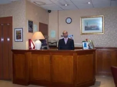 De Montmartre Hotel 3*