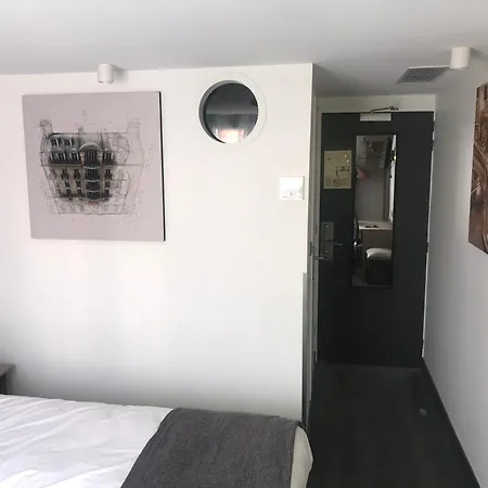 Otel De Montmartre Paris